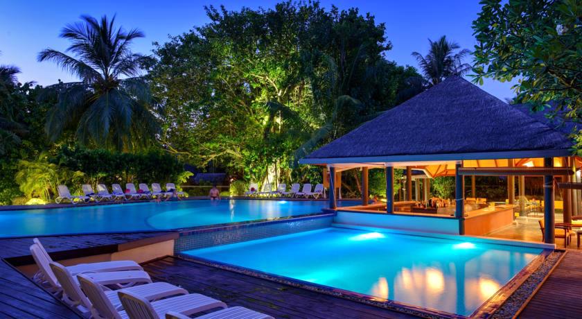 白金岛|大劳力士岛 Adaraan Hudhuranfushi ,马尔代夫风景图片集:沙滩beach与海水water太美，泳池pool与水上活动watersport好玩