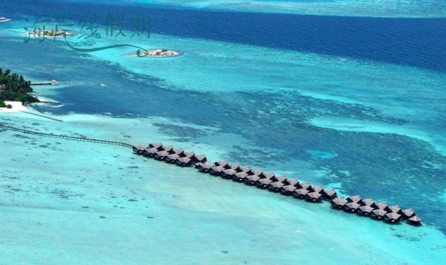 房型内部设施图片参考，如无边泳池与电视及音响， 威望海洋别墅-Prestige Ocean Villas maldievs(白金岛|大劳力士岛 Adaraan Hudhuranfushi) 