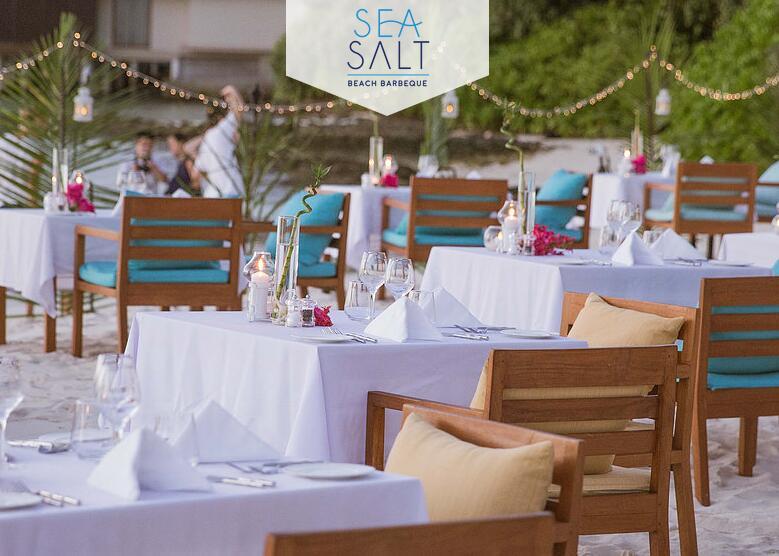 阿雅达岛 Ayada Maldives,dining时间( 晚上7点至10点,星期二和星期五 )美食攻略 sea salt beach--海盐餐厅 ,方便大家选岛(海岸线假期一级代理提供),海岛马尔代夫maldives