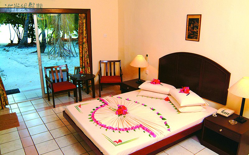 标准房-Standard Room 房型图片及房间装修风格(白雅湖岛 Biyadhoo Island)海岛马尔代夫 