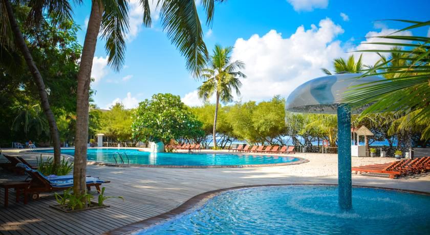 梦幻岛 Cinnamon Island  Dhonveli ,马尔代夫风景图片集:沙滩beach与海水water太美，泳池pool与水上活动watersport好玩