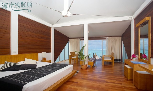 房型内部设施图片参考,如无边泳池与电视及音响, 海上豪华别墅-Water Bungalow maldievs(哈库拉|魅力岛 Cinnamon Lagoon Hakuraa Huraa)