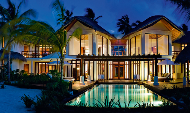 房型内部设施图片参考，如无边泳池与电视及音响， 总统别墅-Presidential Villa maldievs(哈拉薇利|康斯坦斯 Constance Halaveli) 