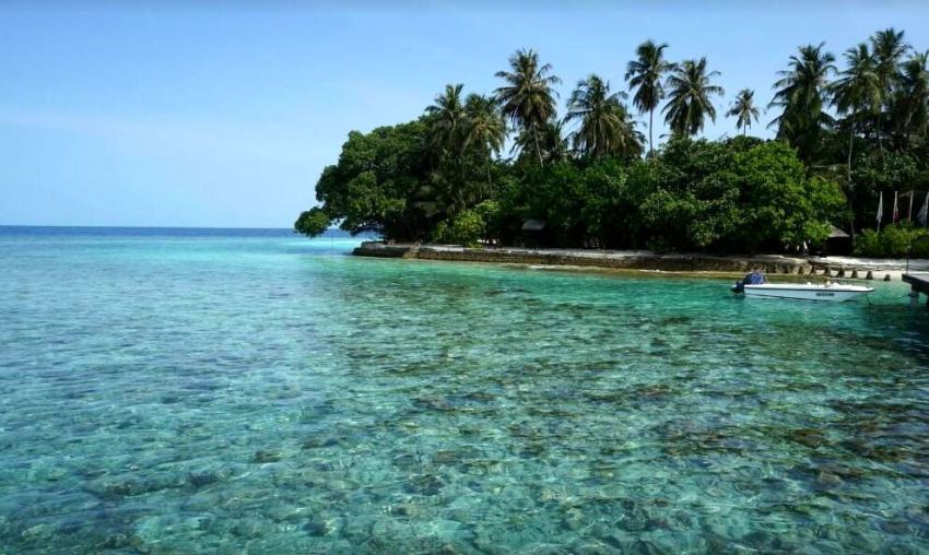 艾布度|茵布度|宜宝岛 Embudu Village Maldives ,马尔代夫风景图片集:沙滩beach与海水water太美，泳池pool与水上活动watersport好玩