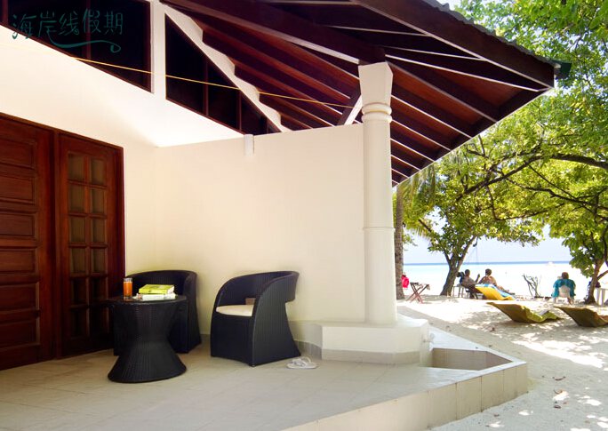 房型内部设施图片参考，如无边泳池与电视及音响， 高级客房-Superior Room maldievs(艾布度|茵布度|宜宝岛 Embudu Village Maldives) 