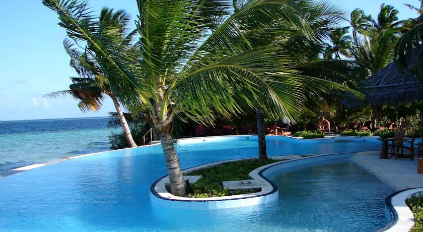 菲利西澳岛|菲利兹优(尤) Filitheyo Island Resort ,马尔代夫风景图片集:沙滩beach与海水water太美，泳池pool与水上活动watersport好玩