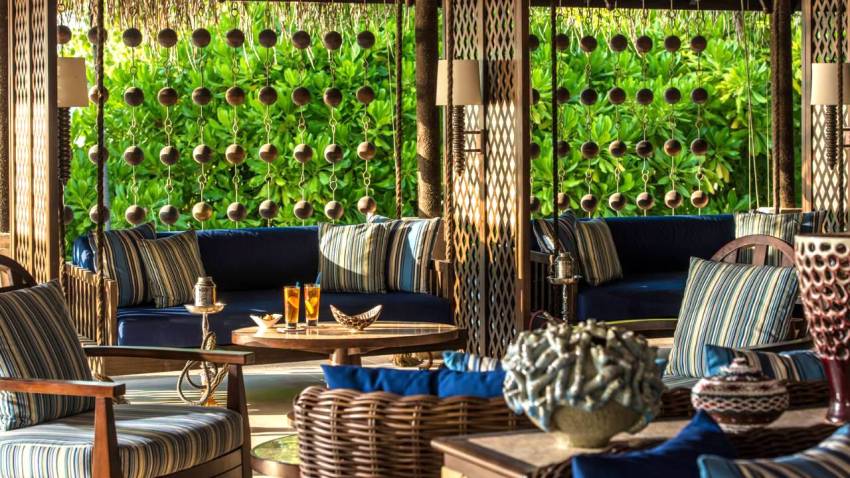 Sunset Lounge（日落酒吧） dining美食的图片集（ 鸡尾酒 ），印度洋三大明珠马尔代夫,小四季|四季库达呼拉 Fourseasons Kuda