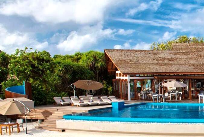 Sunrise Pool Café--日落泳池咖啡馆 dining美食的图片集( 亚洲和欧洲风味 ),印度洋三大明珠马尔代夫,神仙珊瑚岛 Island Hideaway at Dhonakulhi