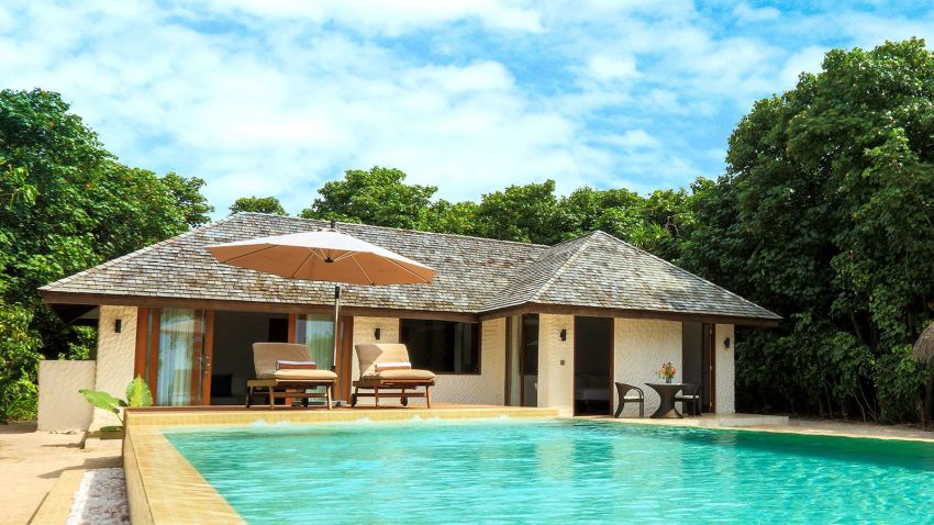 带游泳池的豪华日落海滩别墅-Deluxe Sunset Beach Villa with Lap Pool 房型图片及房间装修风格(神仙珊瑚岛 Island Hideaway at Dhonakulhi)海岛马尔代夫 