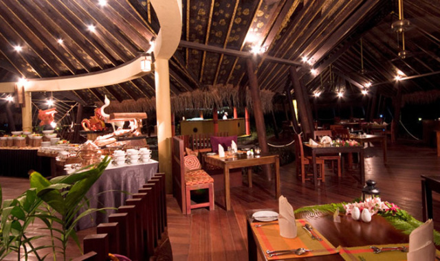 Hiyaa Restaurant dining美食的图片集（ 国际美食 ），印度洋三大明珠马尔代夫,(J岛)月桂岛 J Resort Alidhoo