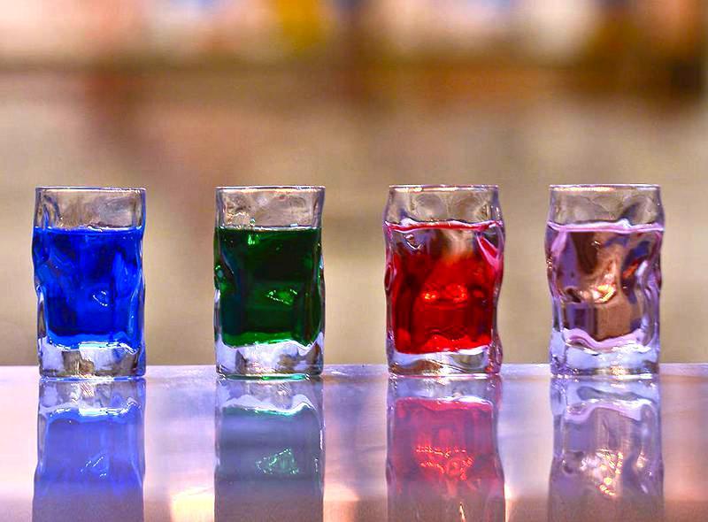 BAR 75 dining美食的图片集（ 酒水小吃 ），印度洋三大明珠马尔代夫,小班度士(库达) Malahini Kuda Bandos