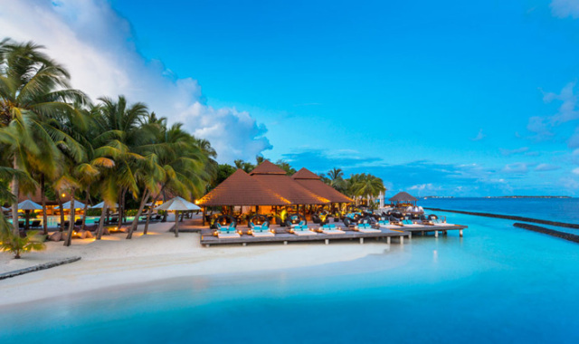 Kandu--Kandu海滨酒吧 dining美食的图片集（ 各式葡萄酒、鸡尾酒 ），印度洋三大明珠马尔代夫,椰子岛|可伦巴岛 Kurumba