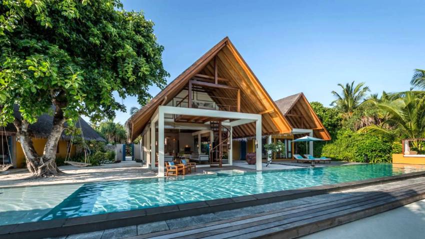 房型内部设施图片参考，如无边泳池与电视及音响， 双卧室皇家海滩别墅-Two-Bedroom Royal Beach Villa maldievs(大四季-兰达吉拉瓦鲁 Fourseasons Landaa Giraavaru) 