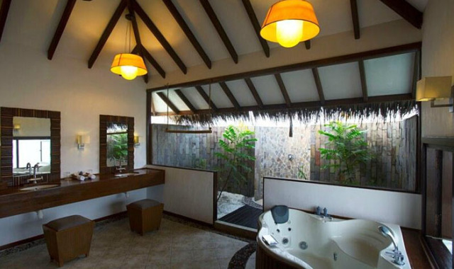 房型内部设施图片参考，如无边泳池与电视及音响， 泻湖套房-Lagoon Suites maldievs(曼德芙仕岛 Medhufushi Island) 