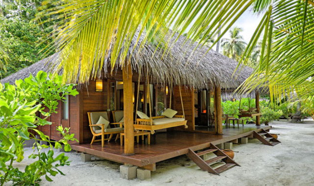 半独立的海滩别墅-Semi-detached Beach Villa 房型图片及房间装修风格(曼德芙仕岛 Medhufushi Island)海岛马尔代夫 