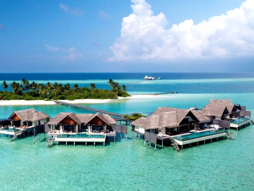 房型内部设施图片参考，如无边泳池与电视及音响， 新月顶级套房-The Crescent maldievs(尼亚玛 Niyama Maldives) 