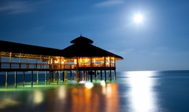 Moodhu Bar & Restaurant dining美食的图片集（ 中西美食 ），印度洋三大明珠马尔代夫,瑞提海滩 Reethi beach resort