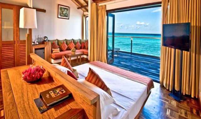 水上别墅-Water Villa 房型图片及房间装修风格(瑞提海滩 Reethi beach resort)海岛马尔代夫 