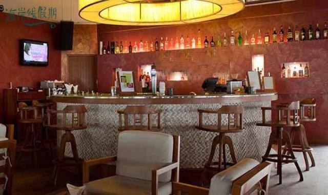 Ihaa Bar dining美食的图片集（ 各类美酒 ），印度洋三大明珠马尔代夫,蕉叶岛 Vakarufalhi Maldives
