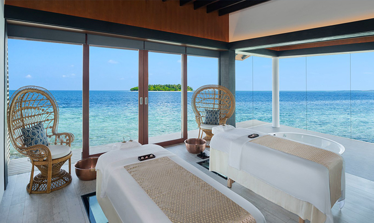 威斯汀 The Westin Maldives Miriandhoo Resort, 娱乐活动(海岛maldives)介绍,网球及高尔夫