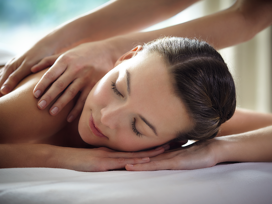 铂尔曼 Pullman Maldives Maamutaa Resort, 娱乐活动(海岛maldives)介绍,网球及高尔夫