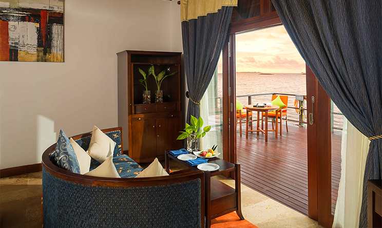 Jacuzzi Water Villas-按摩水上别墅（按摩浴缸）  房型图片及房间装修风格(双鱼岛|欧芙菲莉岛 Olhuveli Beach & Spa Resort)海岛马尔代夫 