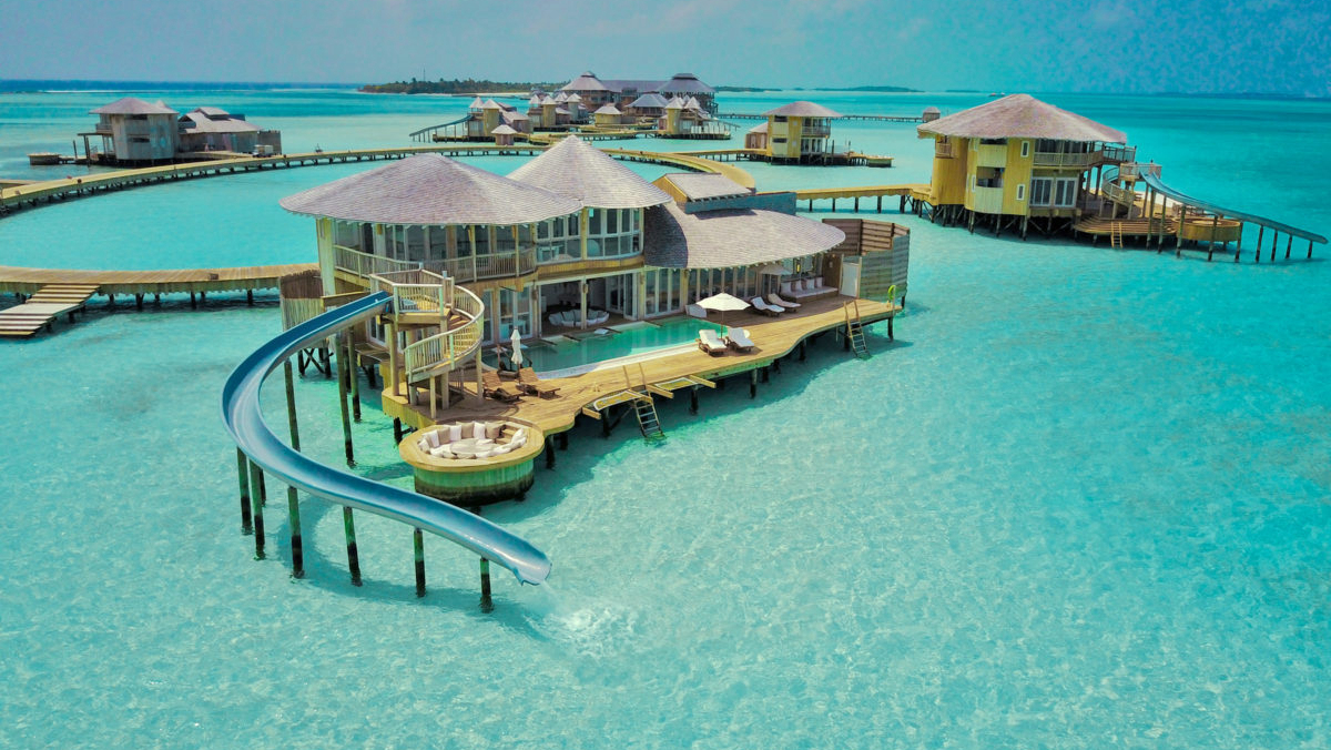 3 Bedroom Water Retreat with Slide-三卧室水上别墅带滑梯 房型图片及房间装修风格(索尼娃贾尼岛 Soneva Jani)海岛马尔代夫 