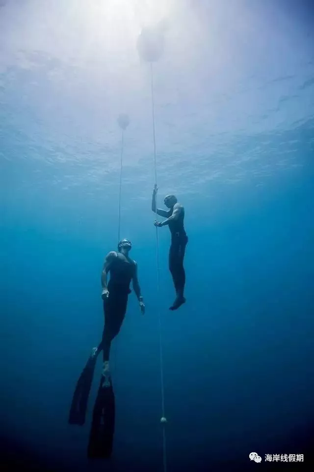 maldives攻略,  马尔代夫打开方式—在马代怎么玩|娱乐、水上活动、运动、刺激 -马尔代夫攻略-一级代理-海岸线假期官网