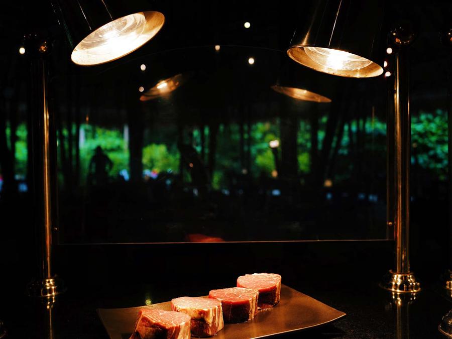 翡翠法鲁富士岛 Emerald Faarufushi Resort and Spa,dining时间( 晚餐18:30-22:30 )美食攻略 南美餐厅--Carnivourous Restaurant ,方便大家选岛(海岸线假期一级代理提供),海岛马尔代夫maldives