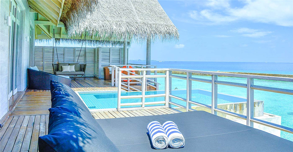 房型内部设施图片参考，如无边泳池与电视及音响， Presidential Suite-总统套房 maldievs(阿玛雅岛 Amaya Kuda Rah) 