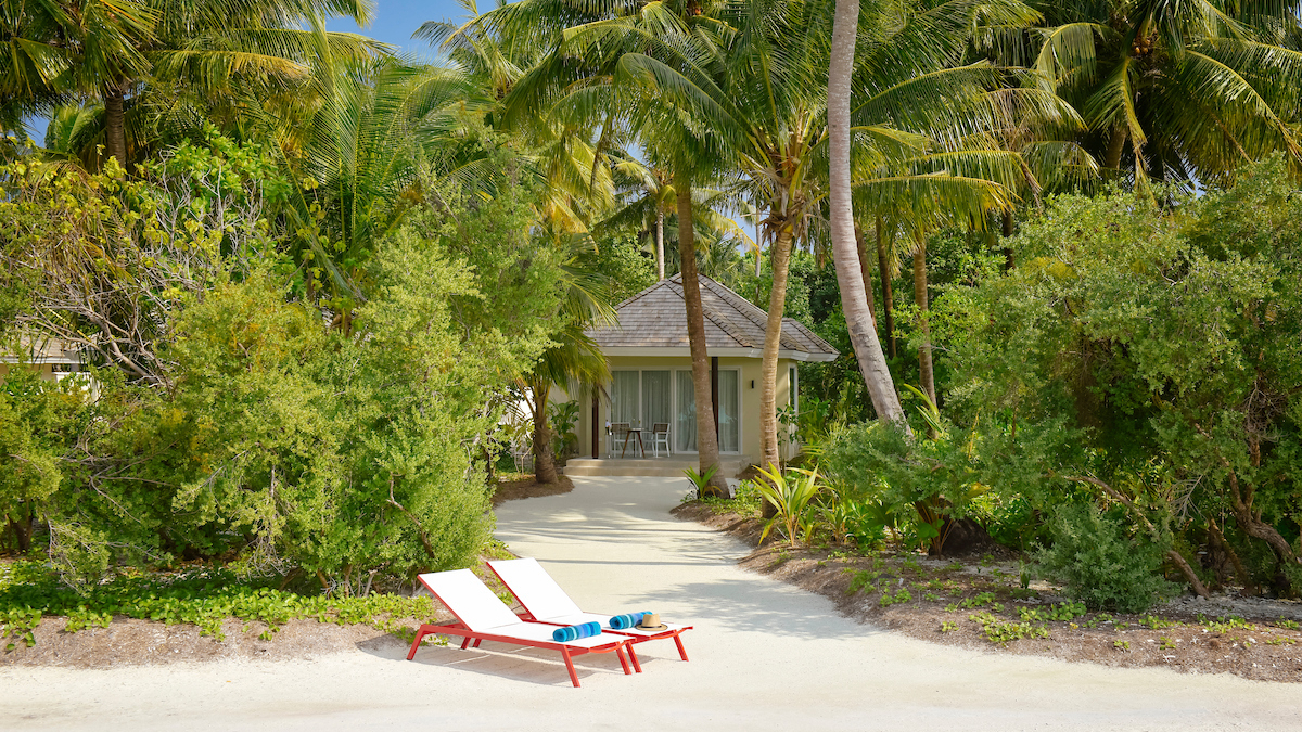 房型内部设施图片参考，如无边泳池与电视及音响， Beach Villa With Swirl Pool-带按摩池沙滩别墅 maldievs(康迪玛|坎迪玛 Kandima Maldives) 