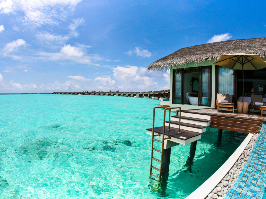 房型内部设施图片参考，如无边泳池与电视及音响， Two Bedroom Water Pool Villa-双卧室水上泳池别墅  maldievs(瑞喜敦法鲁马富士岛 The Residence Maldives Falhumaafushi) 