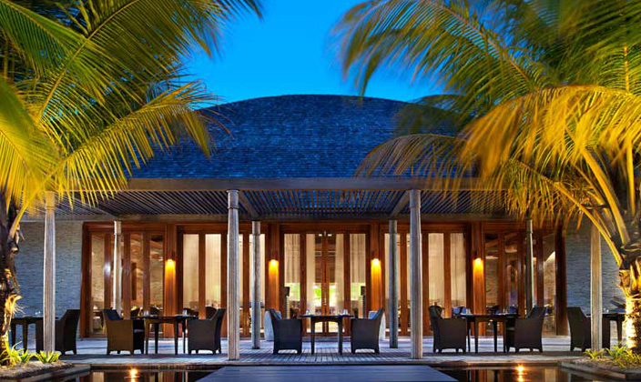 W岛|宁静岛 W Retreat,dining时间( 07:00-11:00 )美食攻略 Kitchen（国际餐厅） ，方便大家选岛（海岸线假期一级代理提供），海岛马尔代夫maldives