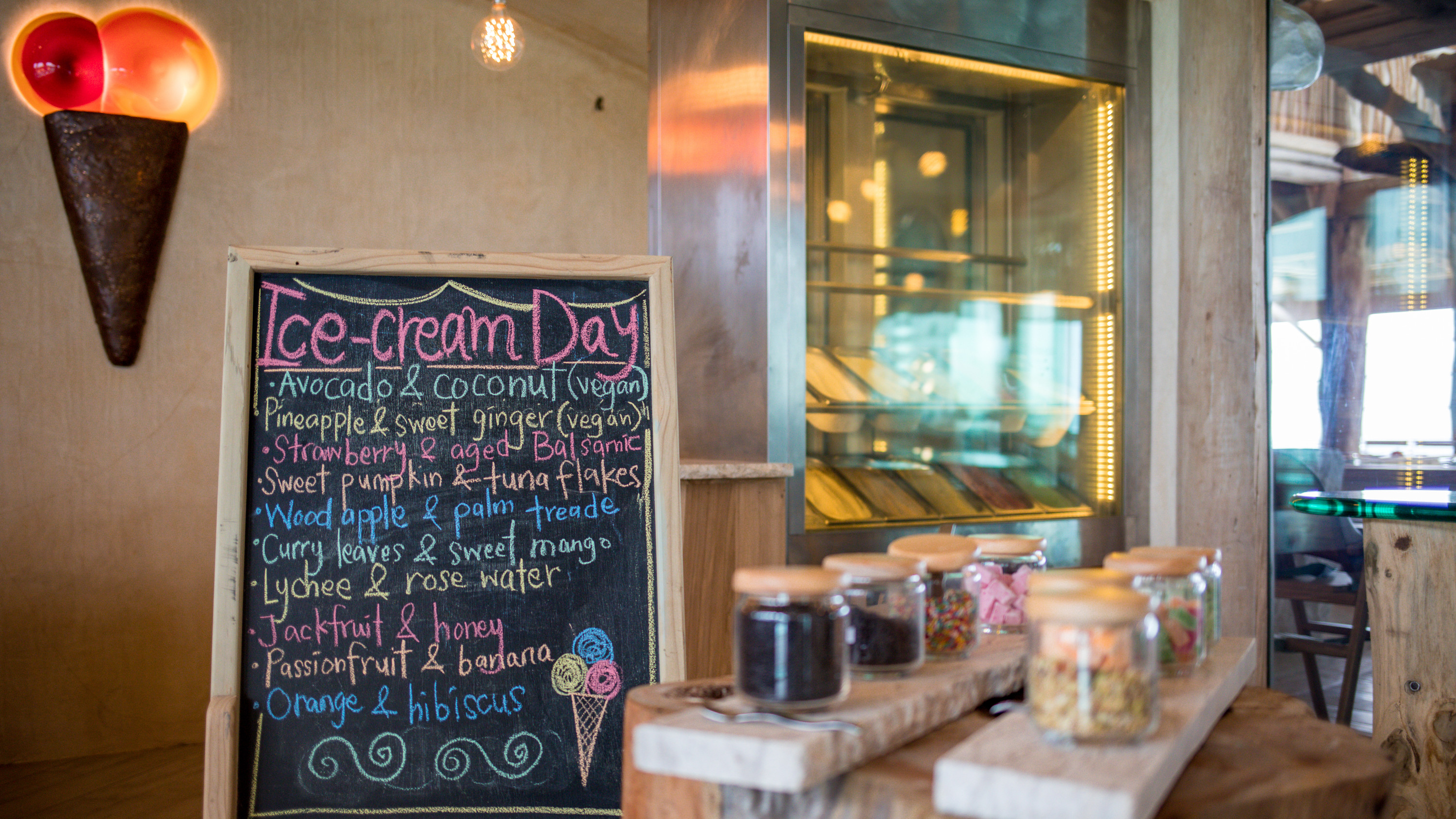 So Cool 冰淇淋吧--So Cool dining美食的图片集( 冰淇淋 雪糕 ),印度洋三大明珠马尔代夫,索尼娃芙西岛度假村 Soneva Fushi