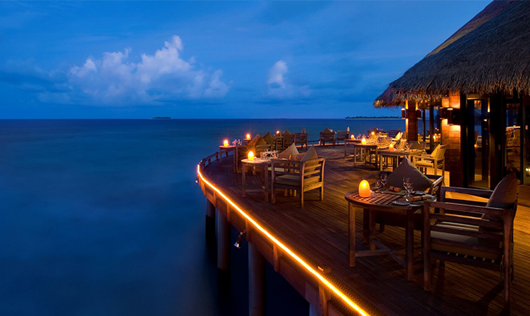 水上特色餐厅 --Over Water Specialty Restaurant dining美食的图片集（ 地中海餐 ），印度洋三大明珠马尔代夫,伊露薇丽岛 Sun Aqua Iru Veli