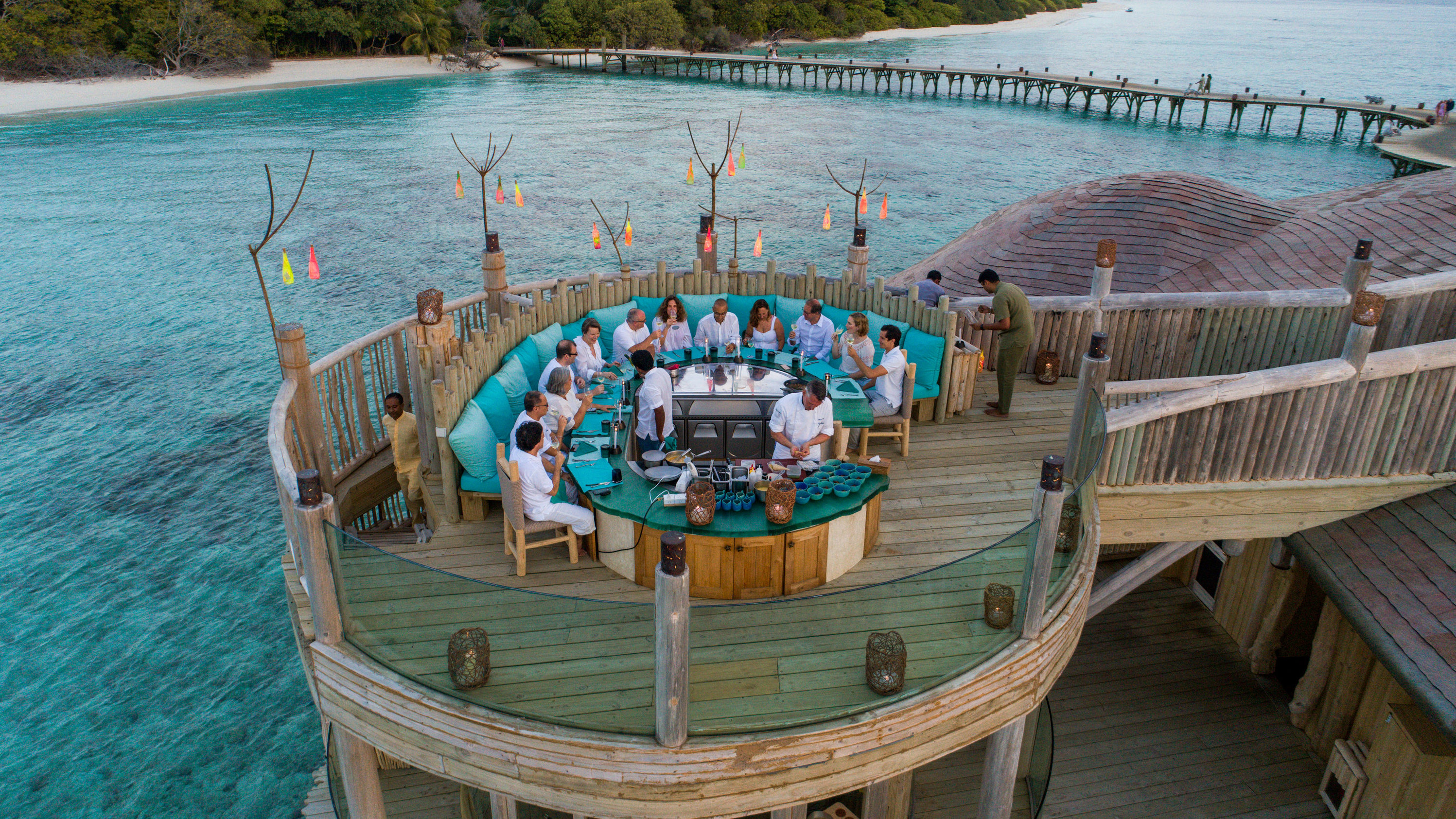 索尼娃芙西岛度假村 Soneva Fushi,dining时间( 晚餐 )美食攻略 So Bespoke 餐厅--So Bespoke ,方便大家选岛(海岸线假期一级代理提供),海岛马尔代夫maldives