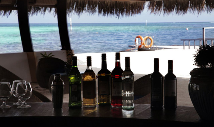 码头酒吧--Jetty Bar dining美食的图片集( 美酒佳肴 ),印度洋三大明珠马尔代夫,尼卡岛 Nika Island