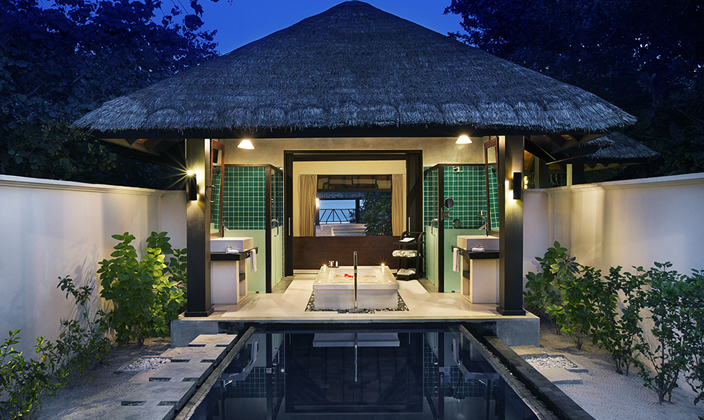房型内部设施图片参考,如无边泳池与电视及音响, Beach Bungalow with Plunge Pool-私人泳池沙滩别墅 maldievs(JA 玛娜法鲁 JA Manafaru)