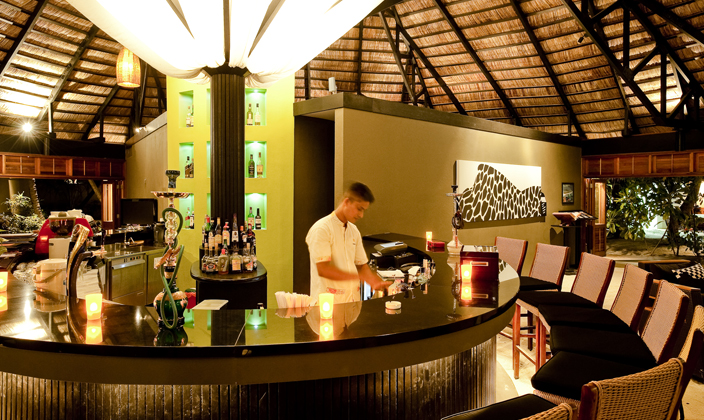 Kuredhi（酒吧） dining美食的图片集（ 鸡尾酒、小吃 ），印度洋三大明珠马尔代夫,薇拉瓦鲁岛|AV岛|海龟岛 Angsana velavaru