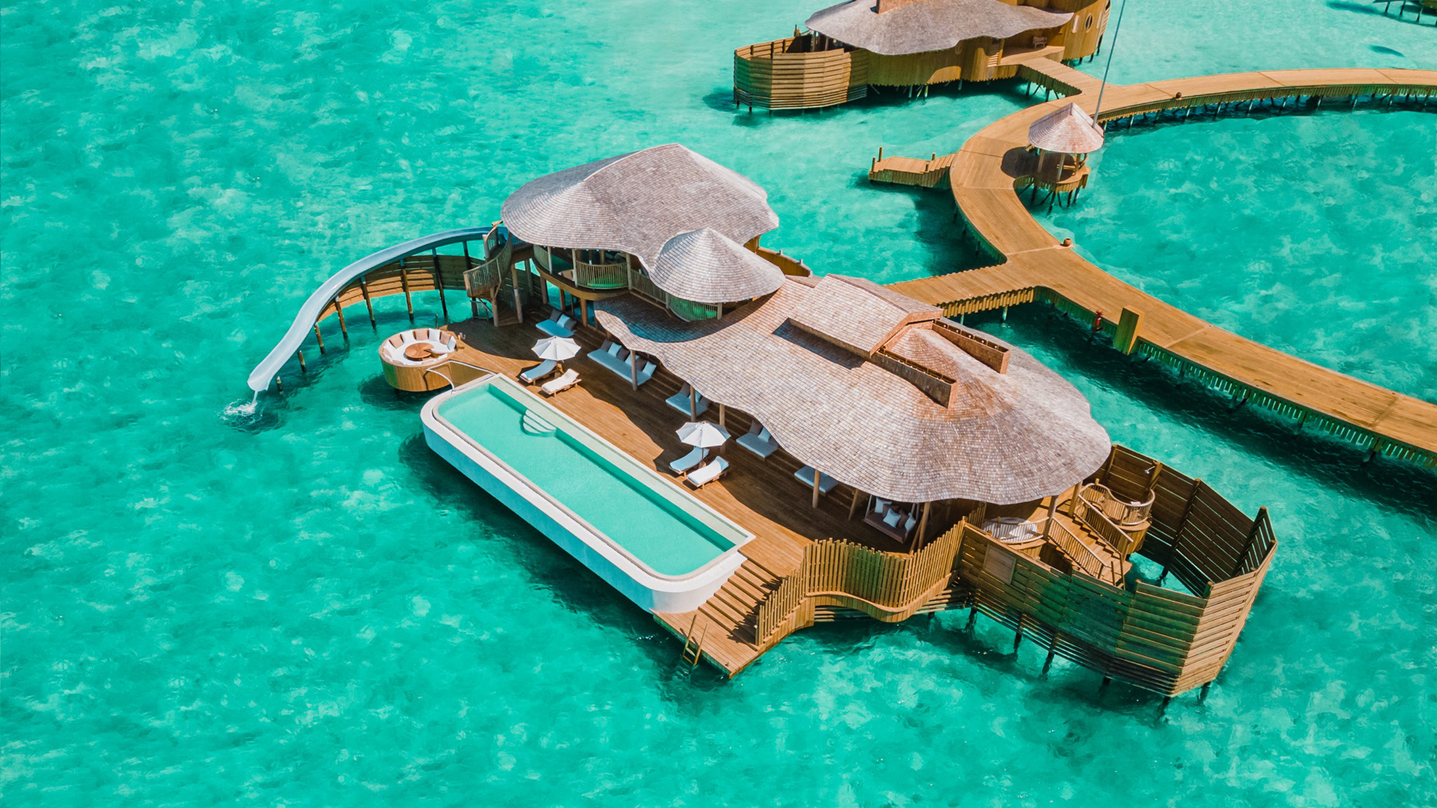 2 Bedroom Water Reserve with Slide-双卧室豪华水上别墅带滑梯 房型图片及房间装修风格(索尼娃贾尼岛 Soneva Jani)海岛马尔代夫 