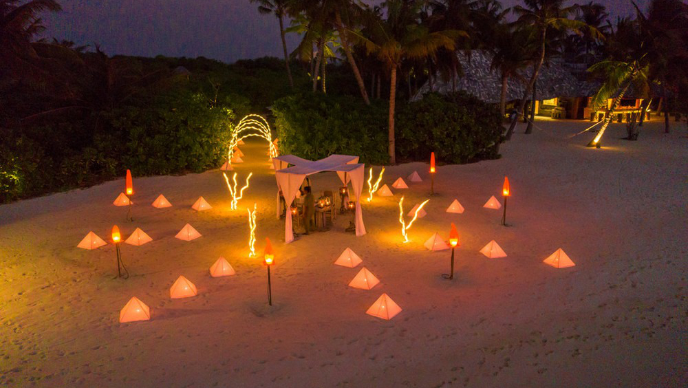 满月晚餐--Full Moon Dinner dining美食的图片集（ 国际美食 ），印度洋三大明珠马尔代夫,索尼娃贾尼岛 Soneva Jani