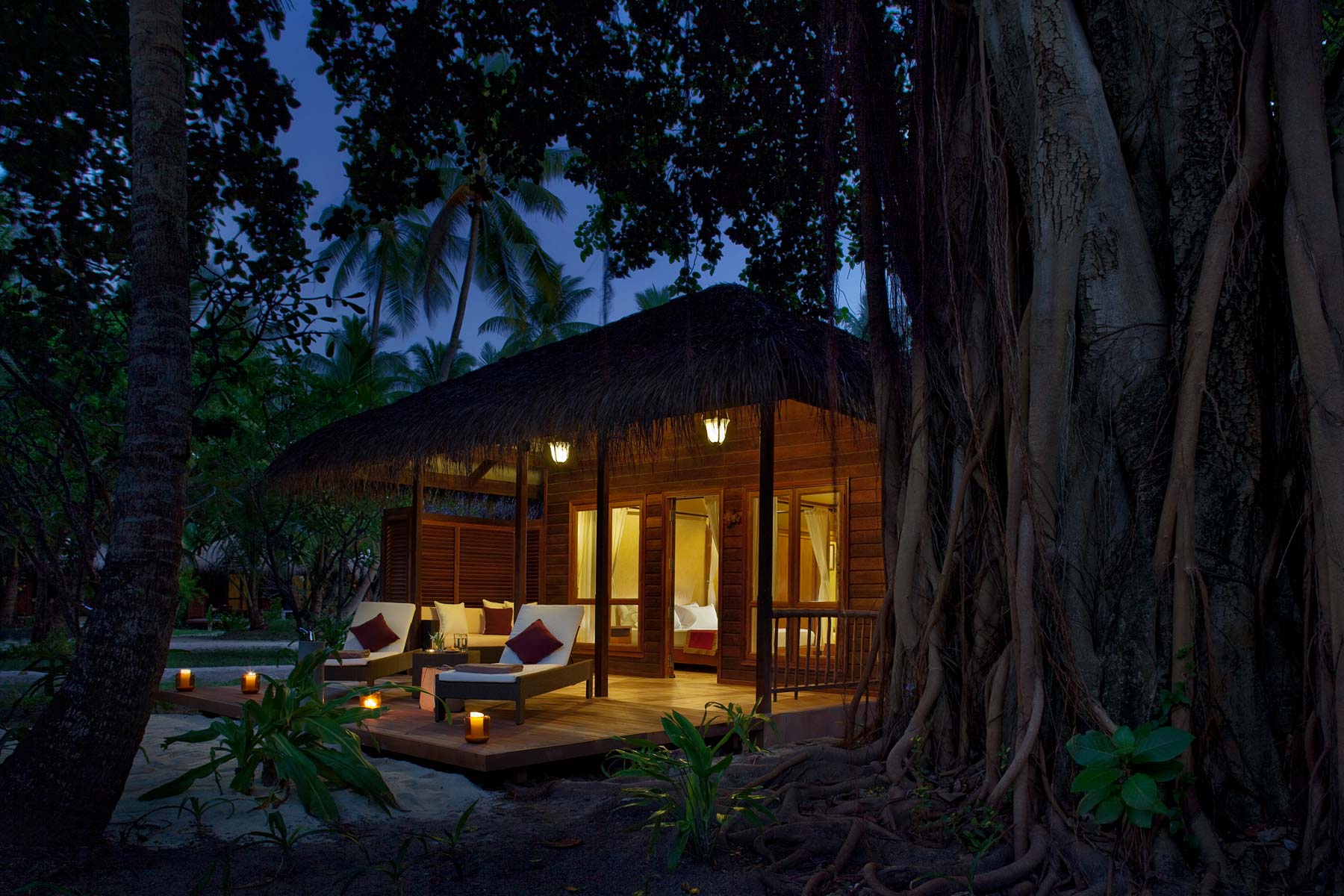 沙滩别墅-Beach Villas 房型图片及房间装修风格(K岛|库拉玛提|库拉玛缇 Kuramathi Maldives)海岛马尔代夫 