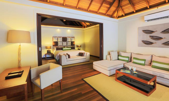 房型内部设施图片参考，如无边泳池与电视及音响， Deluxe Pool Villa-豪华泳池别墅 maldievs(椰子岛|可伦巴岛 Kurumba) 