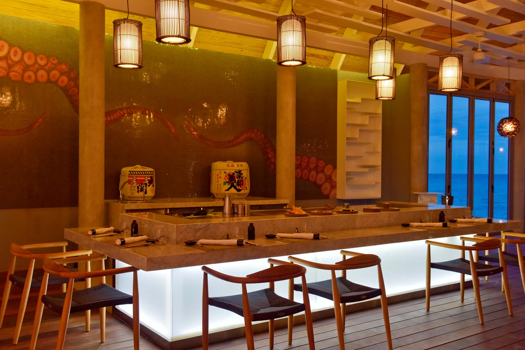 K岛|库拉玛提|库拉玛缇 Kuramathi Maldives,dining时间( 1900-22:30 )美食攻略 Kobe（铁板烧餐厅） ，方便大家选岛（海岸线假期一级代理提供），海岛马尔代夫maldives