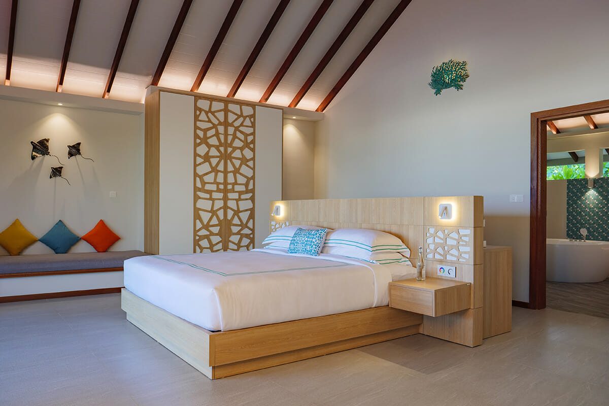Ocean Beach Pool Villa-海洋沙滩泳池别墅 房型图片及房间装修风格(芙娜瓦希(原名:卡佩迪恩) The Standard Huruvalhi Maldives)海岛马尔代夫