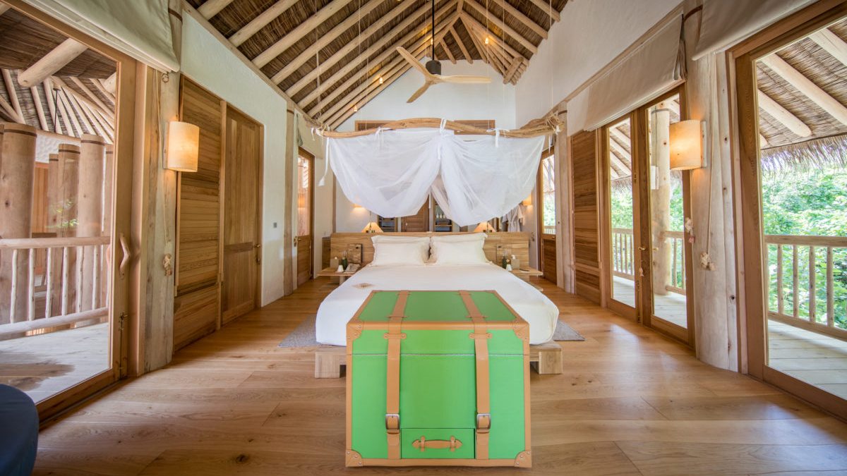 房型内部设施图片参考，如无边泳池与电视及音响， 4 Bedroom Private Residence (Villa 38)-四卧室私人住宅（38号别墅） maldievs(索尼娃芙西岛度假村 Soneva Fushi) 