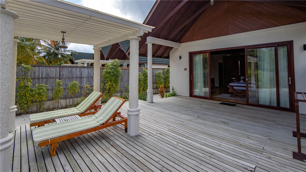 房型内部设施图片参考，如无边泳池与电视及音响， 花园别墅-Garden Villas maldievs(芙拉薇莉岛 Furaveri Island Resort and Spa) 