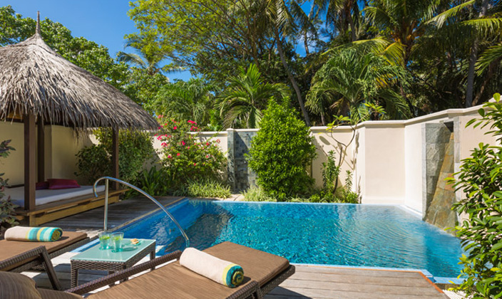 Deluxe Pool Villa-豪华泳池别墅 房型图片及房间装修风格(椰子岛|可伦巴岛 Kurumba)海岛马尔代夫 