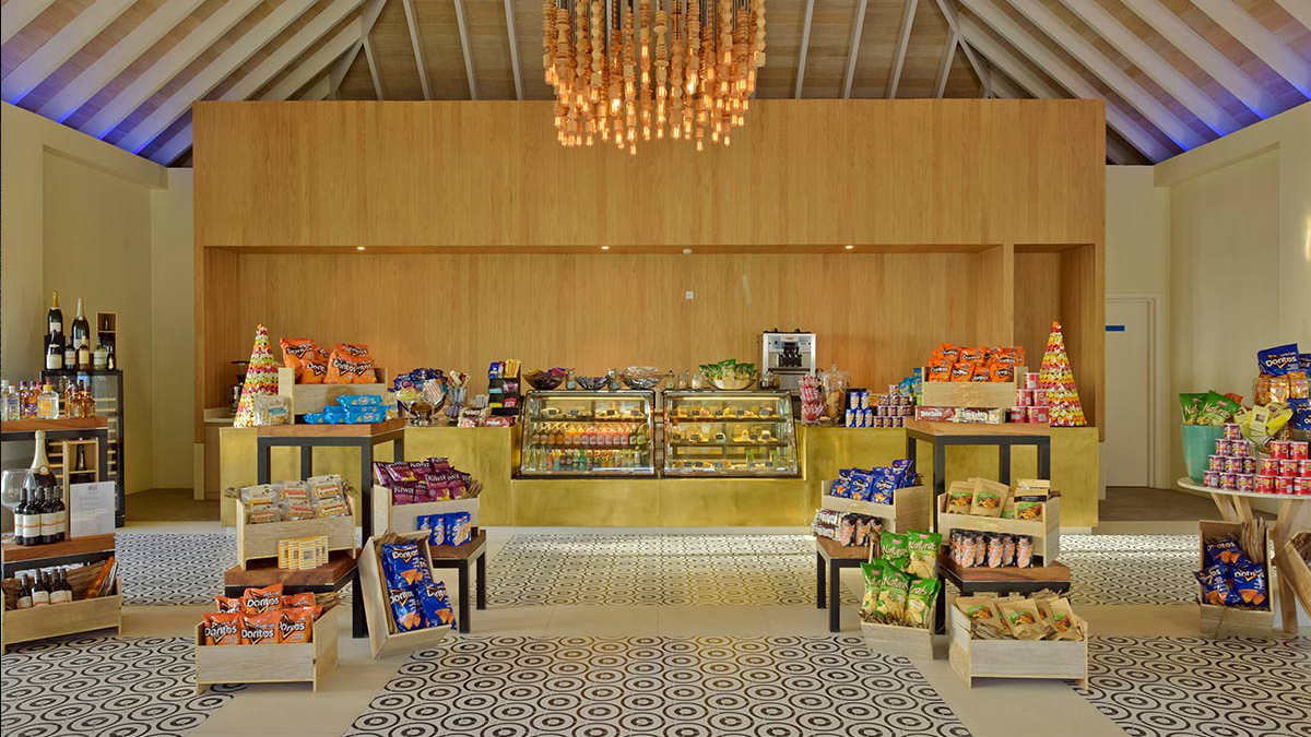 康迪玛|坎迪玛 Kandima Maldives,dining时间( 白天 )美食攻略 Deli 熟食店--Deli ，方便大家选岛（海岸线假期一级代理提供），海岛马尔代夫maldives