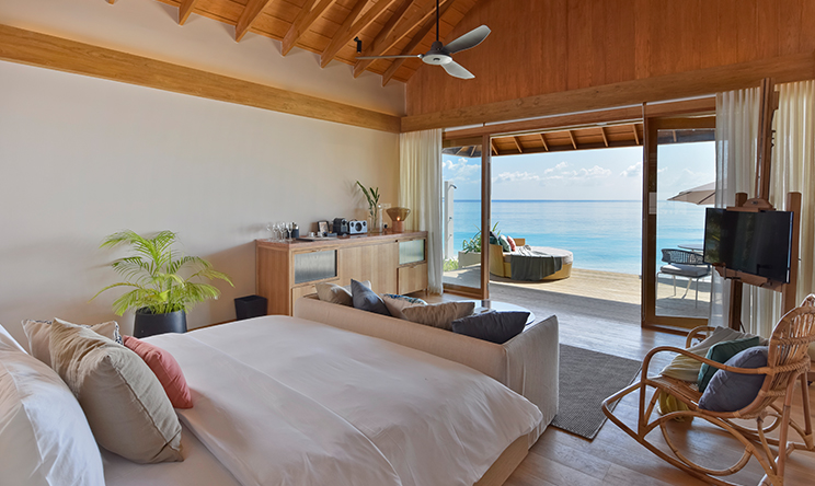 房型内部设施图片参考，如无边泳池与电视及音响， 沙滩小屋-BEACH BUNGALOW maldievs(翡翠法鲁富士岛 Emerald Faarufushi Resort and Spa) 